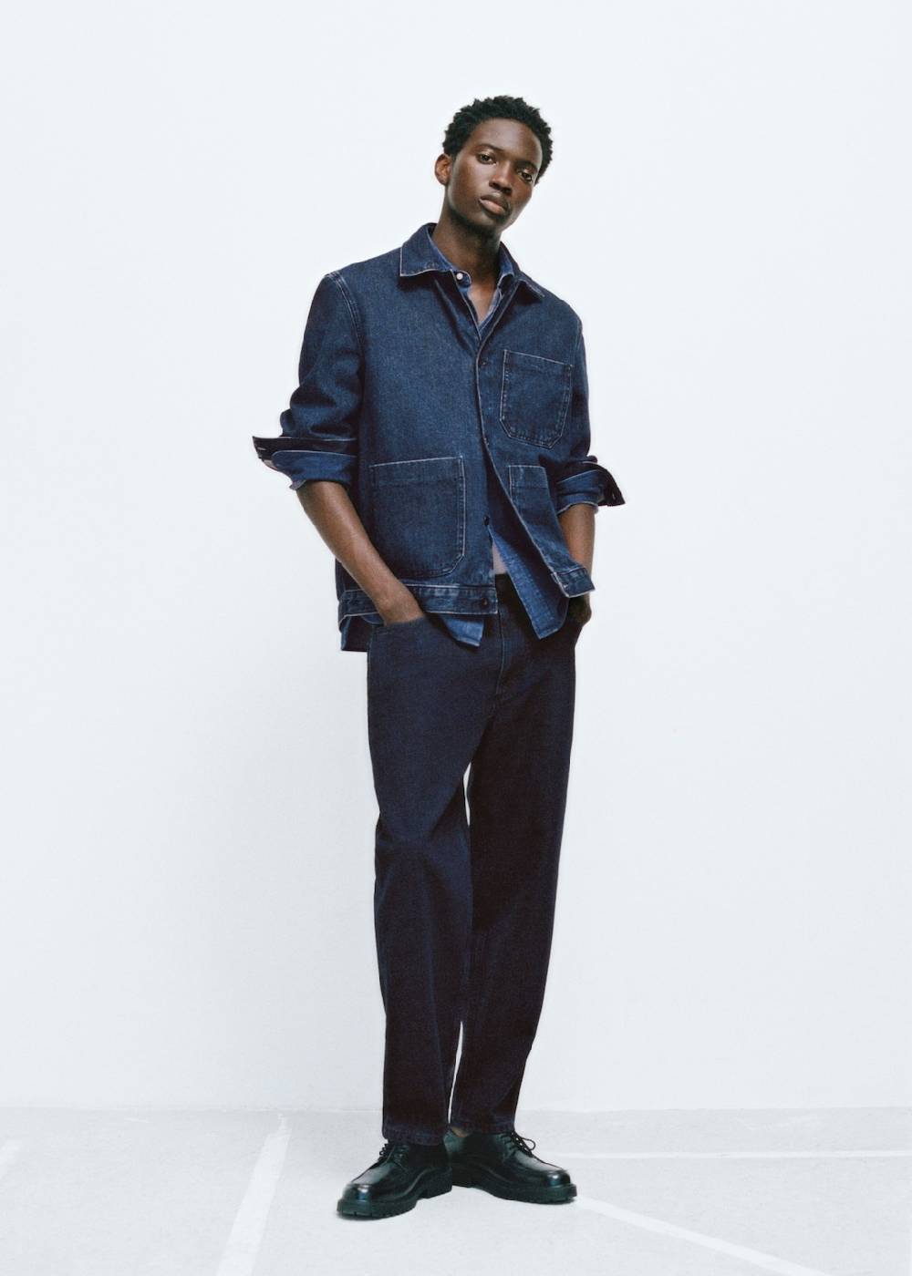Mango Relaxed Fit-Jeans mit dunkler Waschung Versandkostenfrei