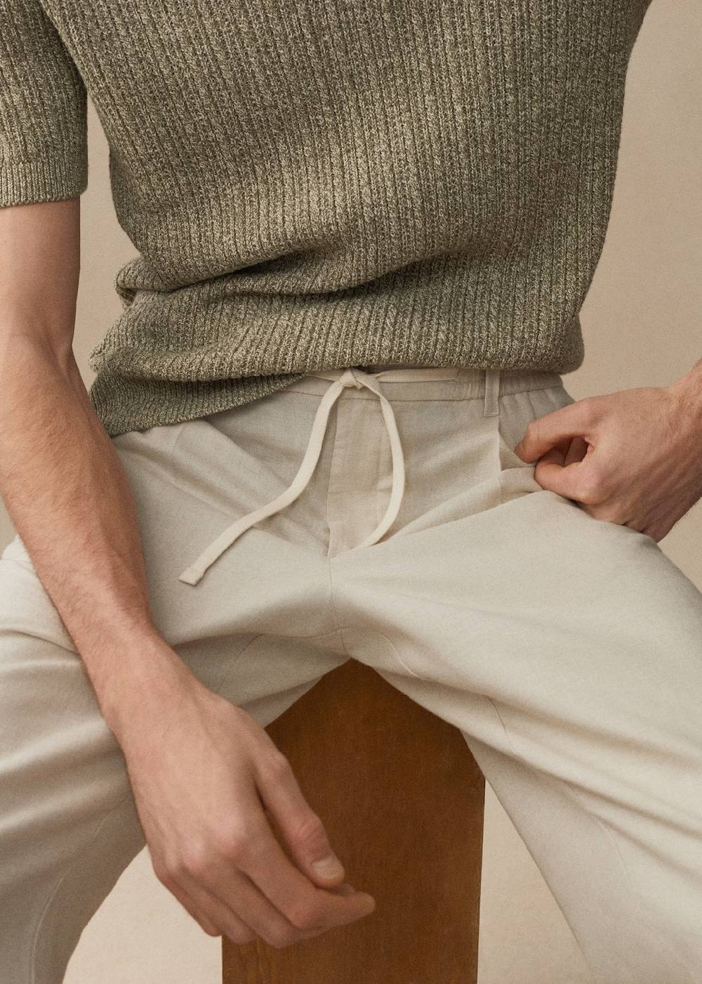 Mango Slim Fit-Leinenhose mit Kordel Exklusivangebot