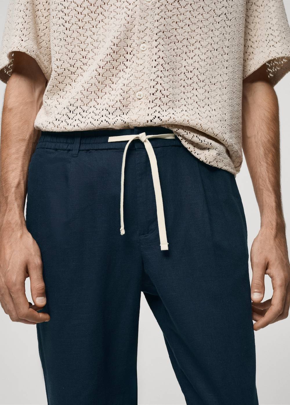Mango Slim Fit-Leinenhose mit Kordel Räumungsverkauf