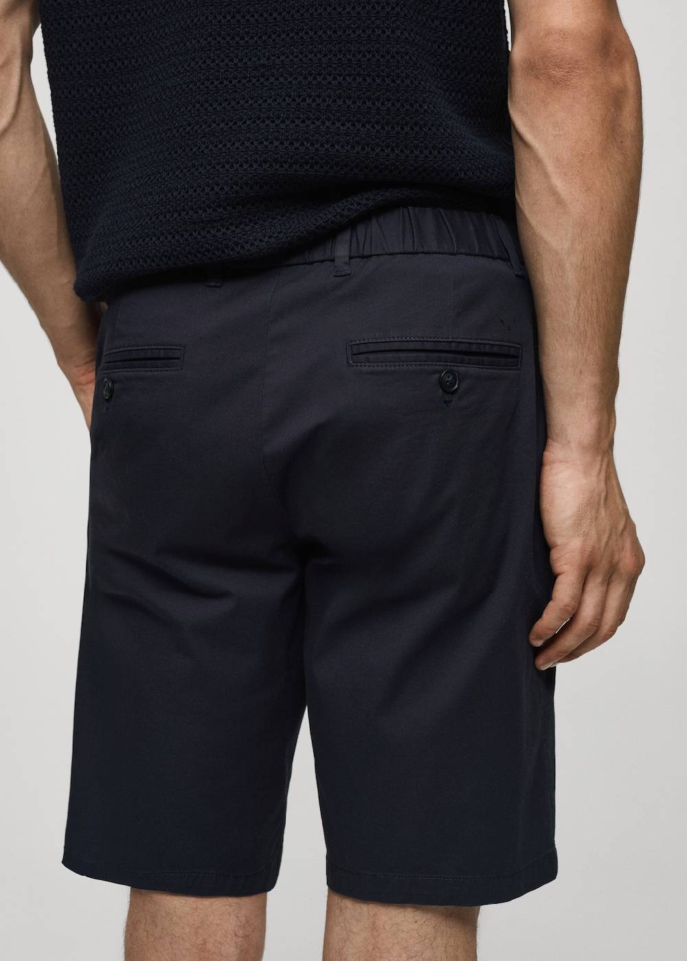 Mango Slim-Fit-Bermudashorts im Chino-Stil aus Baumwolle Kauf eins, bekomm eins gratis