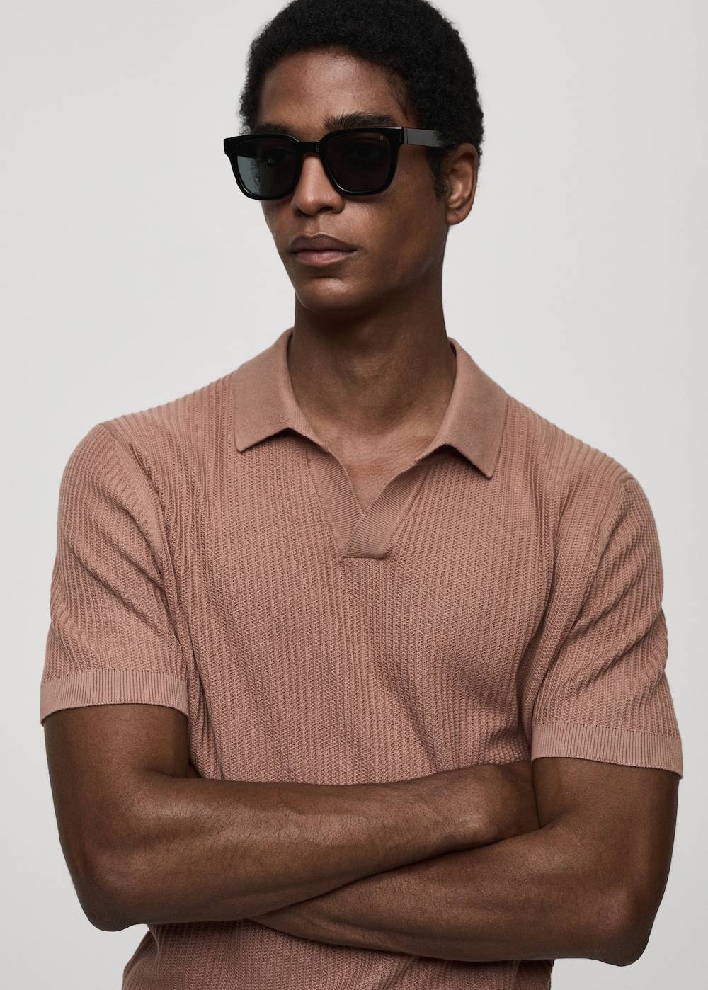 Mango Geripptes Strick-Poloshirt aus Baumwolle 50% Rabatt für begrenzte Zeit