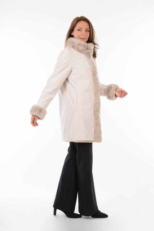 Petite M. Kunstpelz Jacke zum Wenden Creme Osterangebot
