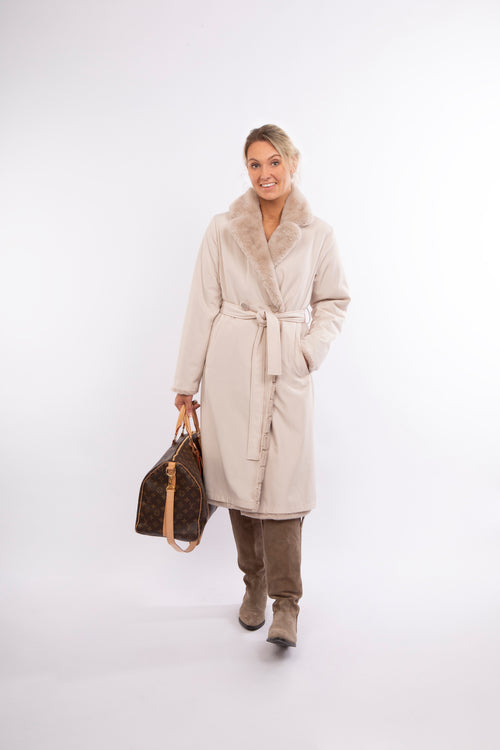 Petite M. Kunstfell Trenchcoat zum Wenden in Creme Top Angebot