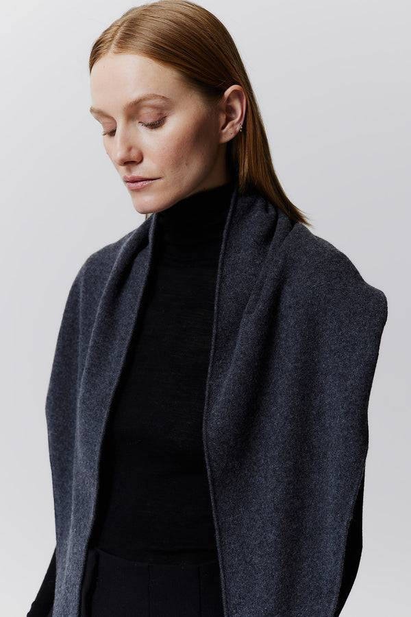 Prinz Berlin Kaschmir Triangle Fine Knit Graphit Letzte 3 Tage