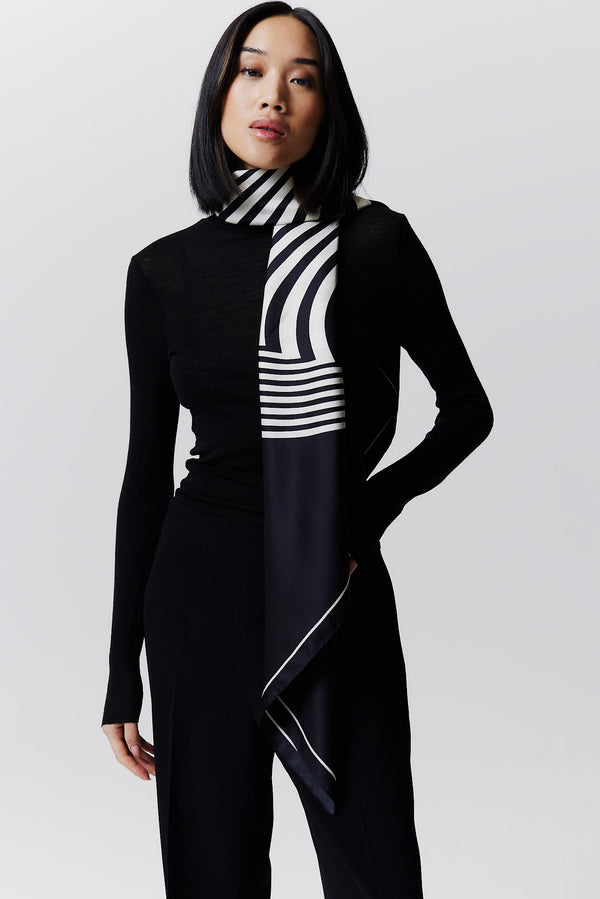 Prinz Berlin Seidentuch Swirl 123 Schwarz Letzter Tag