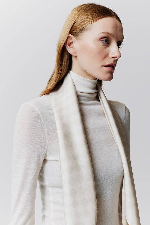 Prinz Berlin Seidentuch Illusion 90 Off-White Bis zu 65% Rabatt