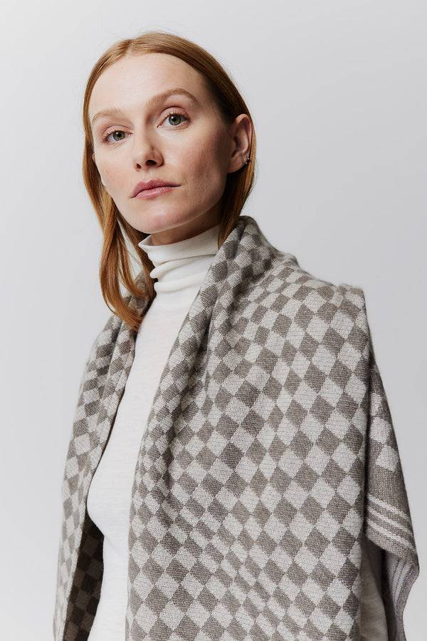 Prinz Berlin Kaschmir Triangle Jacquard Taupe Bis zu 55% Rabatt