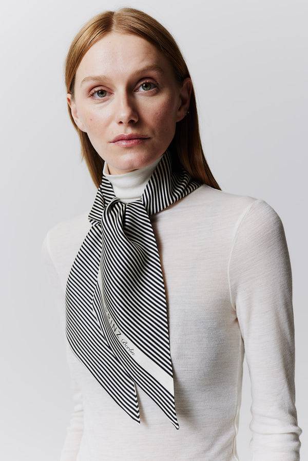 Prinz Berlin Seidenbandeau Stripes in Off-White Riesige Rabatte