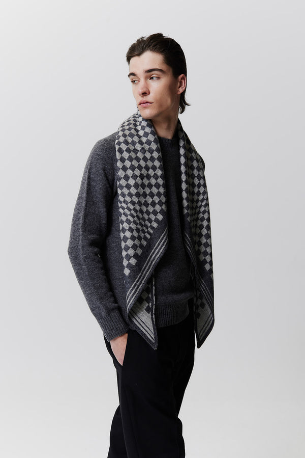 Prinz Berlin Kaschmir Triangle Jacquard Schwarz 50% Rabatt für begrenzte Zeit