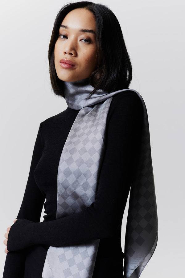Prinz Berlin Seidentuch Illusion 123 Grau Online Shopping