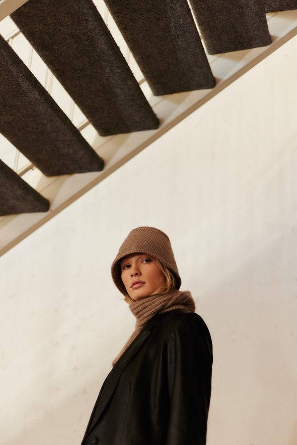 Prinz Berlin Kaschmir Bucket Hat Hand Crochet Beige Vatertagsangebot