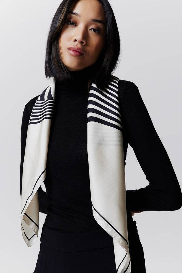 Prinz Berlin Seidentuch Swirl 90 Off-White Sonderangebote