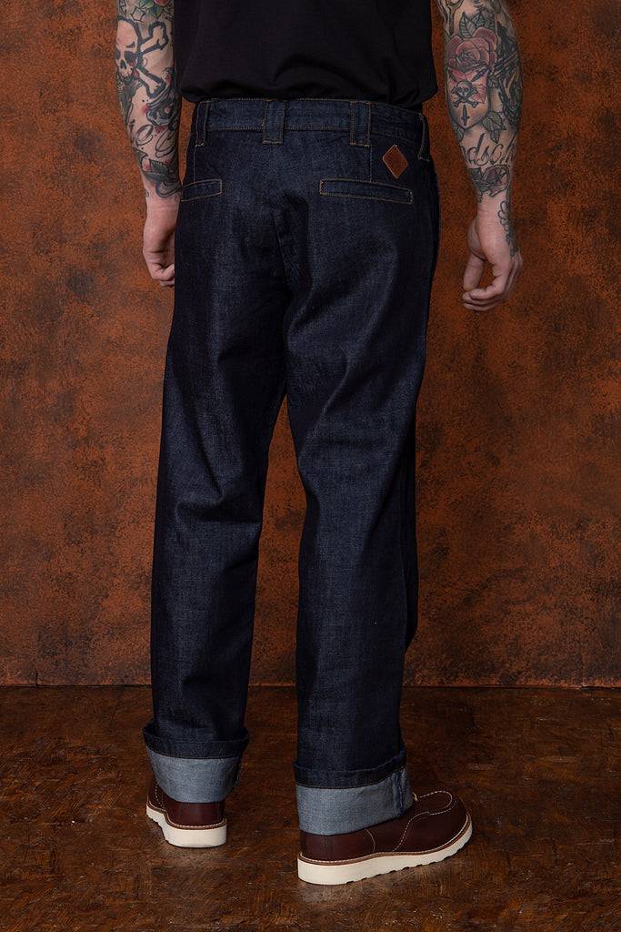 Queen Kerosin Straight Fit Jeans im Workwear-Style «Garage Wear» Letzte 2 Tage
