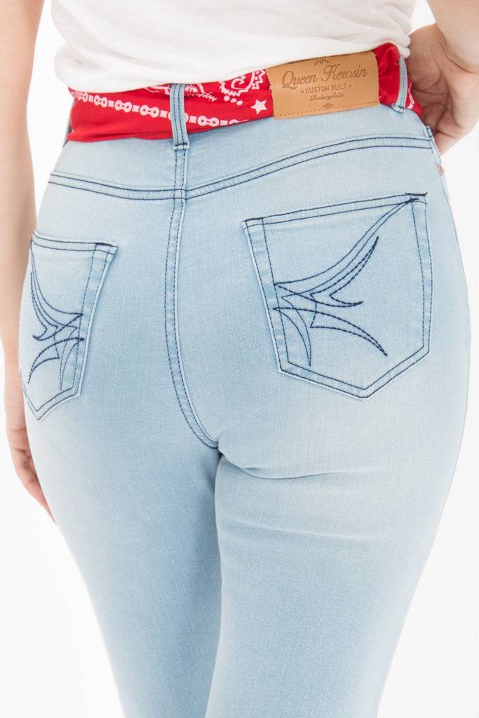 Queen Kerosin High Waist Jeans Betty Fit «Betty Fit» Kauf eins, bekomm eins gratis