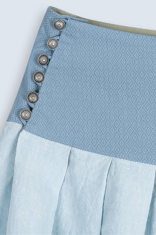 Rockmacherin Bodweda Damen-Trachtenrock mit Passe mit hellblauem irischen Leinen im Angebot