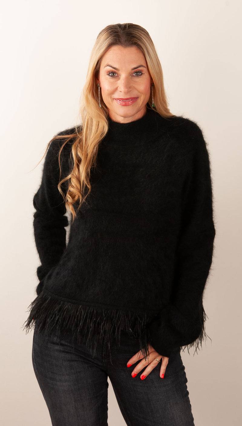 Grace Pullover „Feder“ Schwarz Räumungsverkauf
