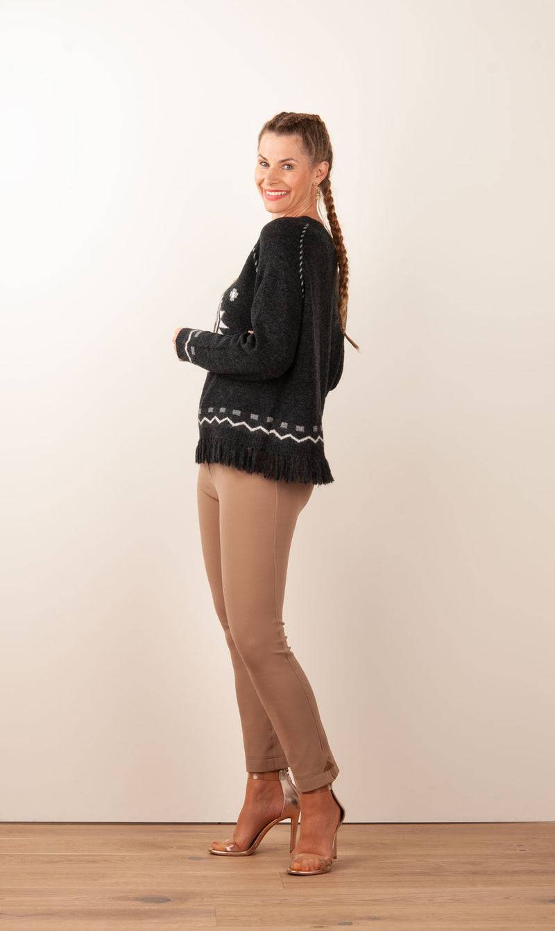 Grace Pullover Schwarz | Offwhite Speichern exportieren