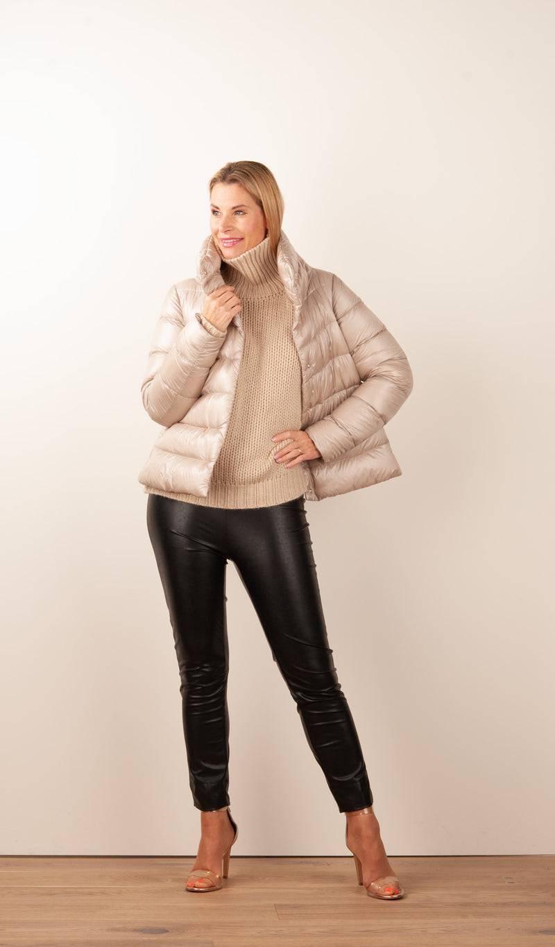 Herno Daunenjacke Beige Meist gekauft