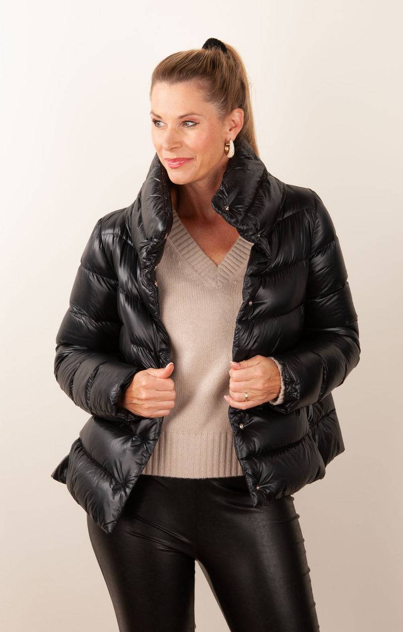 Herno Daunenjacke Schwarz Kostenloser Versand