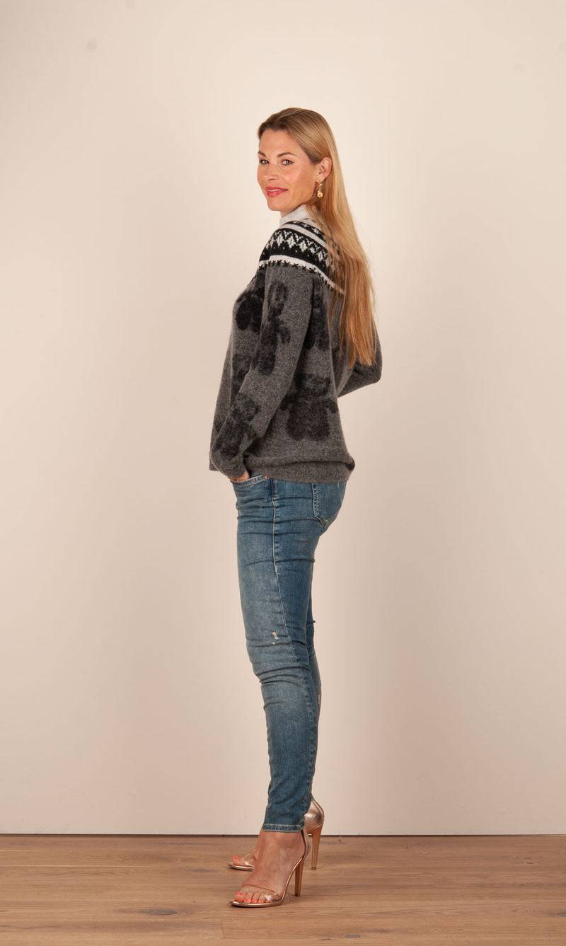 Grace Pullover Grau | Schwarz | Weiß Black Friday Preise