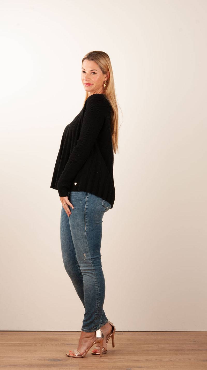 Grace Pullover Schwarz Rabatte dieses Monats