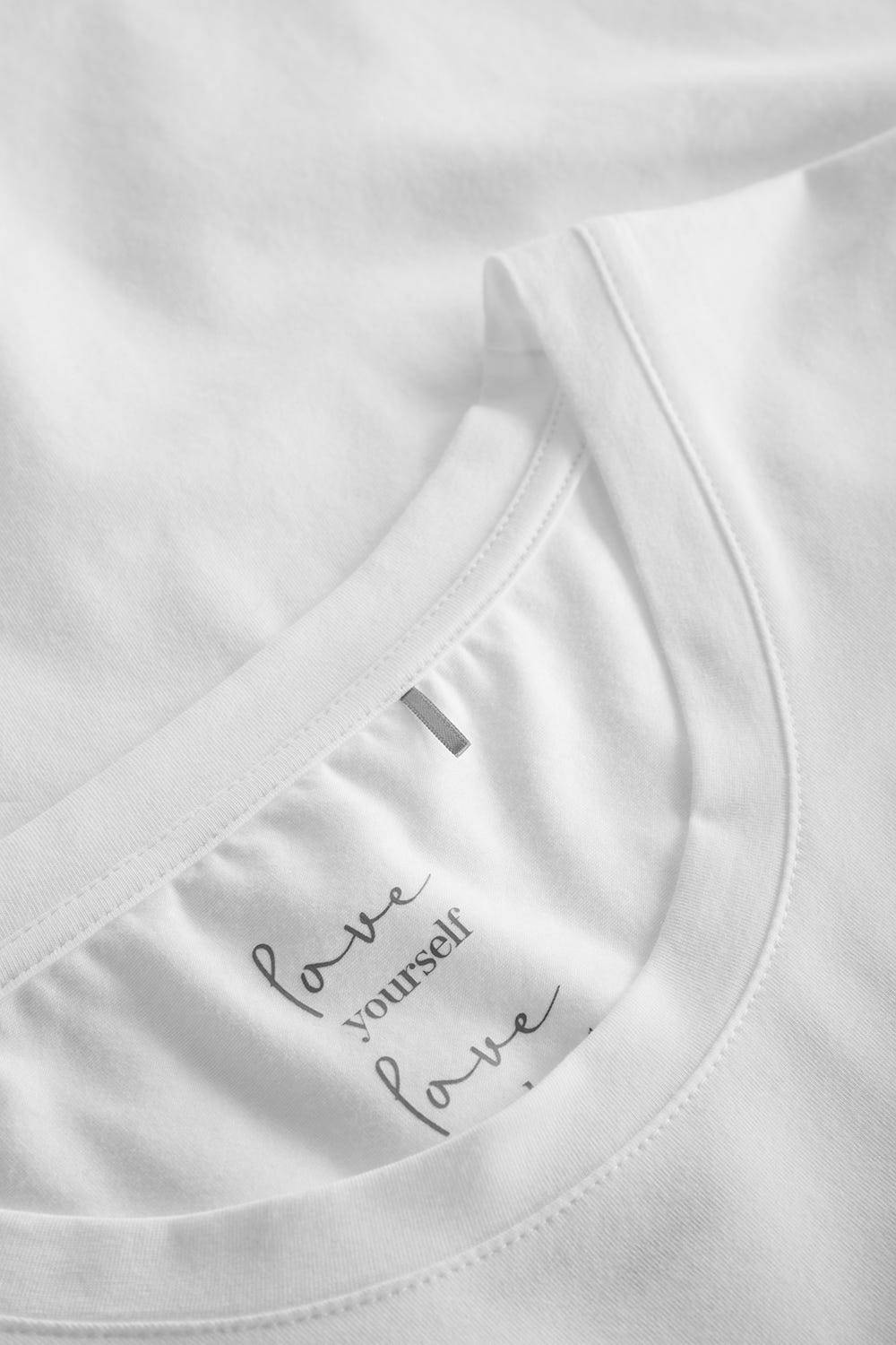 Rösch Basic T-Shirt Weiß Uni Stickereidetail Bio-Baumwolle/Elasthan thx Fabrikladen