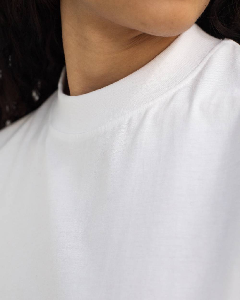 Rotholz Basic T-Shirt mit breitem Kragen Bio Baumwolle - Weiß Riesige Ersparnisse