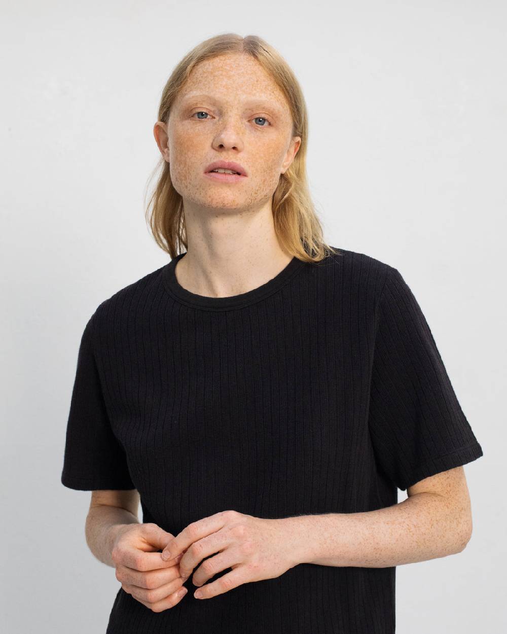 Rotholz Schweres Geripptes T-Shirt Bio Baumwolle - Schwarz im Angebot