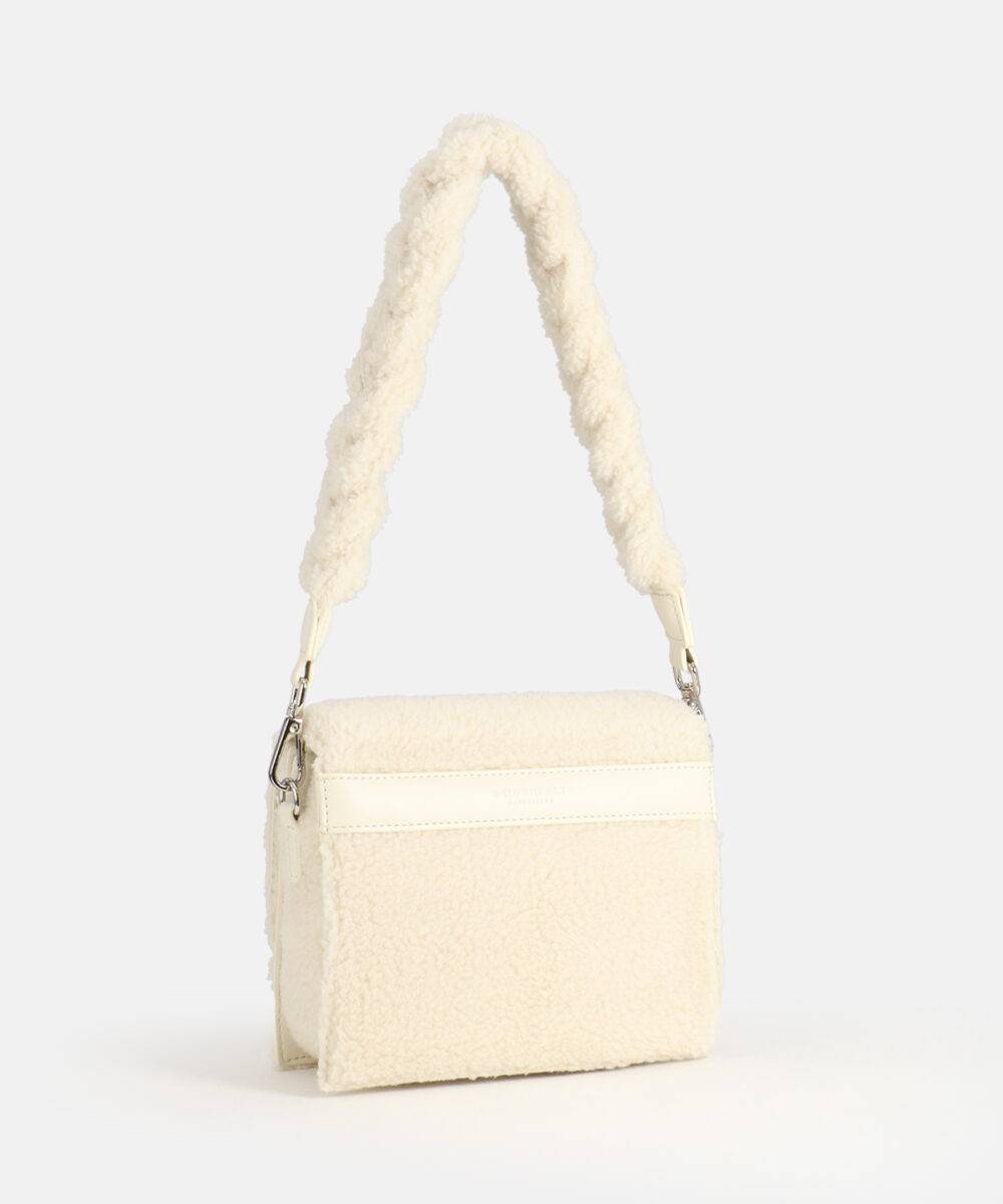 Seidenfelt Hellvi Crossbag with Teddy-Chain Outlet