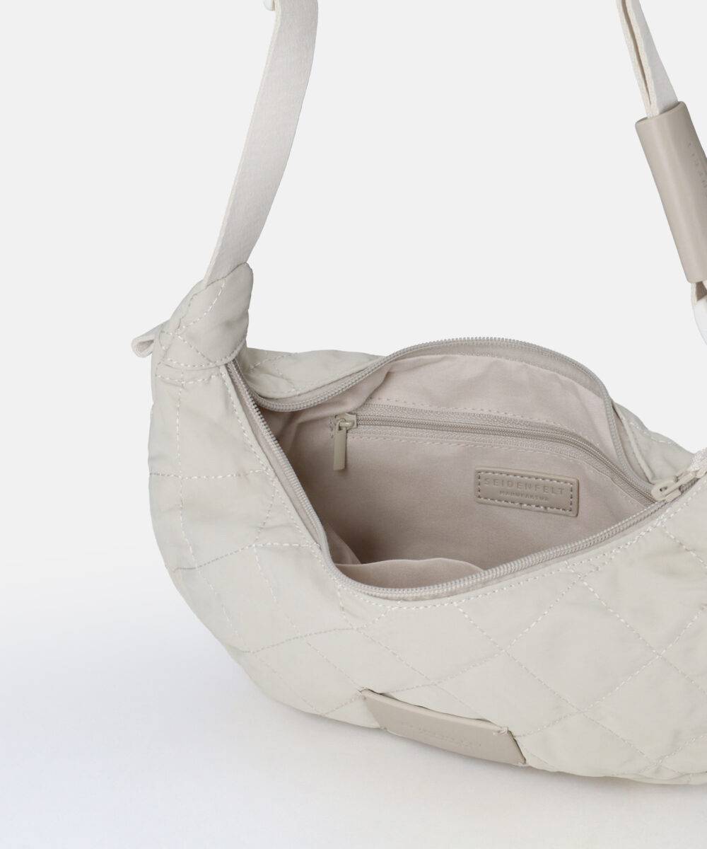 Seidenfelt Hetta Halfmoon Bag im Angebot