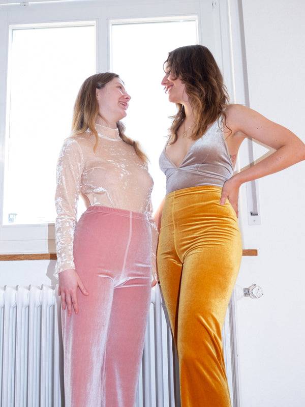 Simone Wild Velvet Wide Leg Pants Kauf eins, bekomm eins gratis