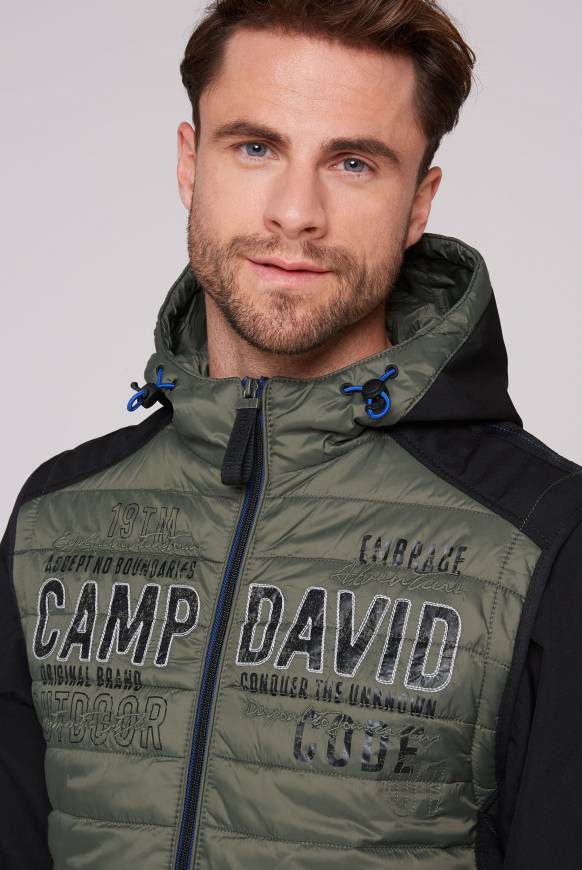 Soccx 2-in-1 Softshelljacke mit abtrennbaren Ärmeln forest khaki / black Limitierter Zeitrabatt