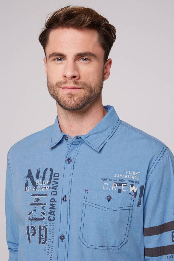 Soccx Fil à Fil Langarmhemd mit Label-Applikationen strong blue Im Verkauf