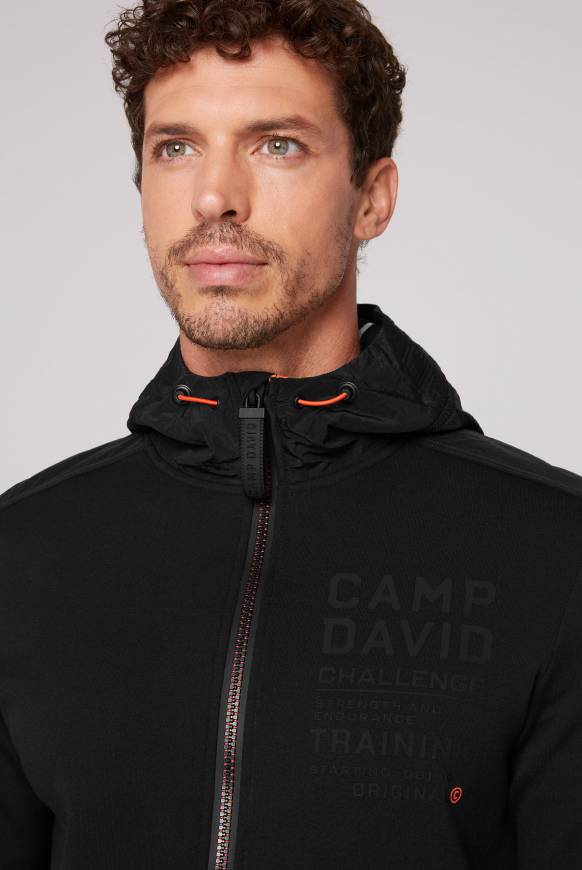 Soccx Kapuzensweatjacke im Materialmix mit Rubber Prints black Valentinstagsangebot