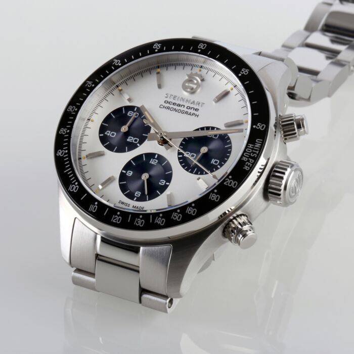 ﻿Steinhart Ocean One Vintage Chronograph II silver Black Friday