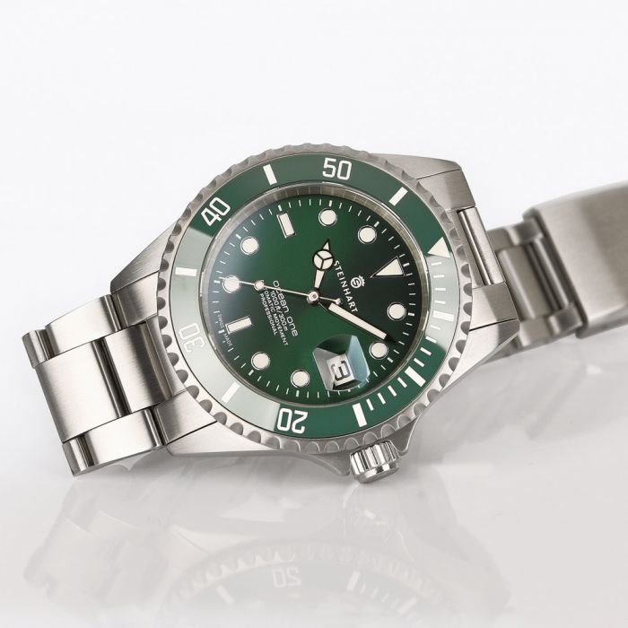 Steinhart OCEAN One Double-GREEN Ceramic premium Cyber Monday