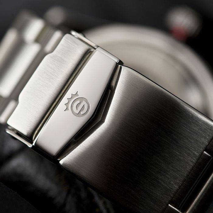 Steinhart Ocean One vintage Dual Time premium Taucheruhr VIP-Rabatte