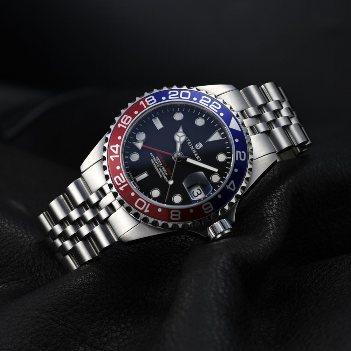 Steinhart Ocean 39 GMT BLUE-RED .2 Taucheruhr Saisonschlussverkauf