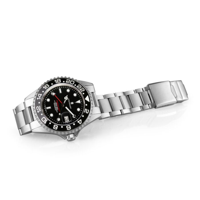 Steinhart Ocean One GMT BLACK Ceramic Taucheruhr Cyber Monday