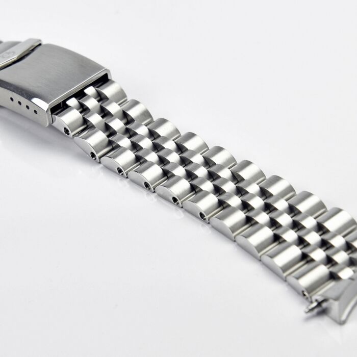 Steinhart Stahlband 20x16 mm fünfreihig für Ocean 39 inkl. Bandanstöße Blitzangebot